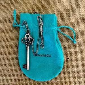 Tiffany’s Key Pendant Sterling Silver